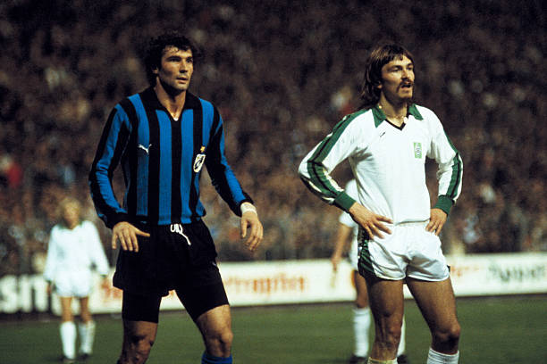 赖首发球员 赖首发球员