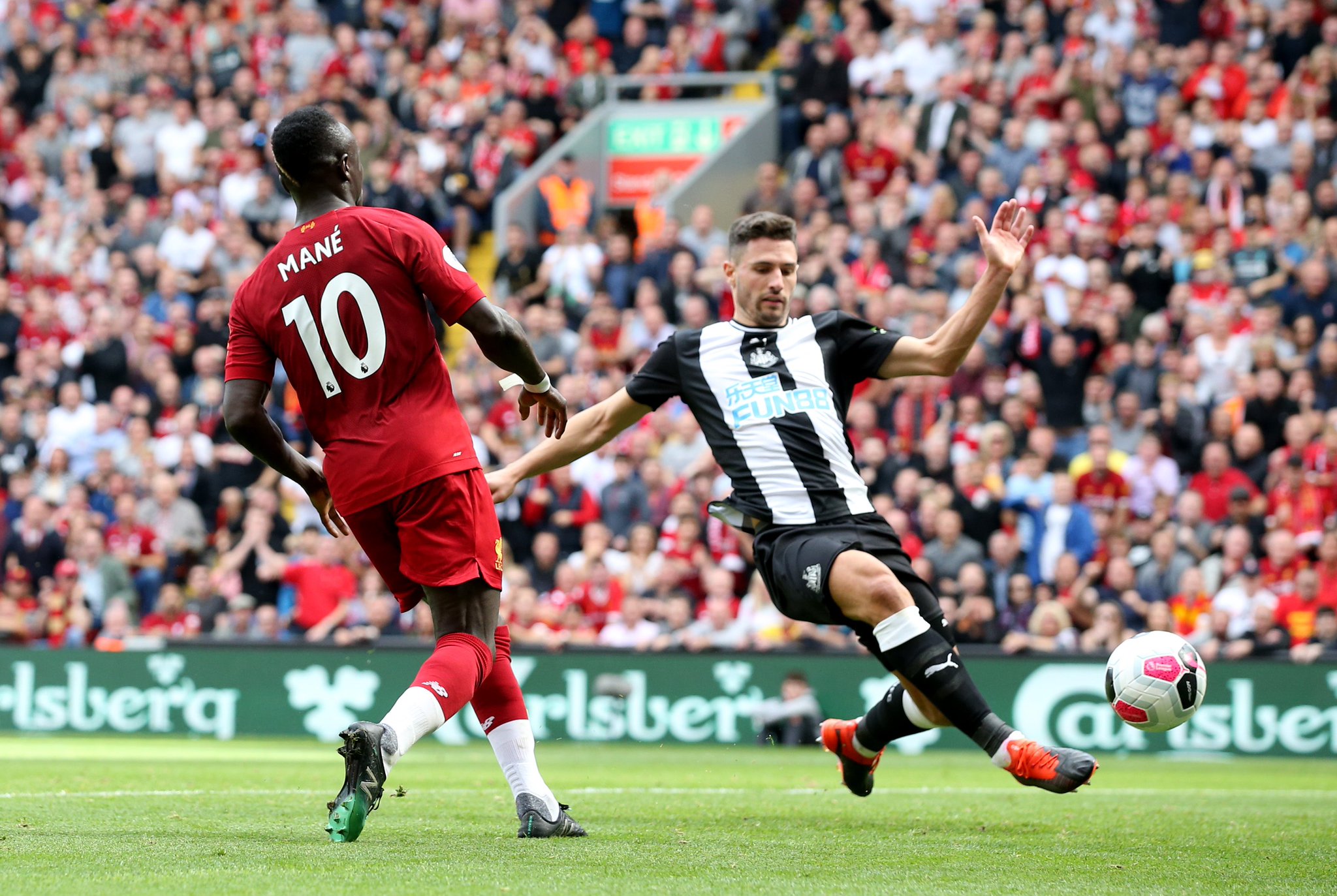 是他在进攻 是他在进攻